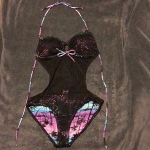 One piece bathing suit